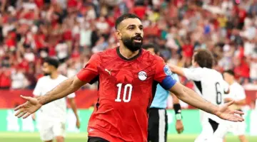 مستقبل محمد صلاح مع بشكتاش يتأرجح بين رغبة النادي وموقف النجم المصري